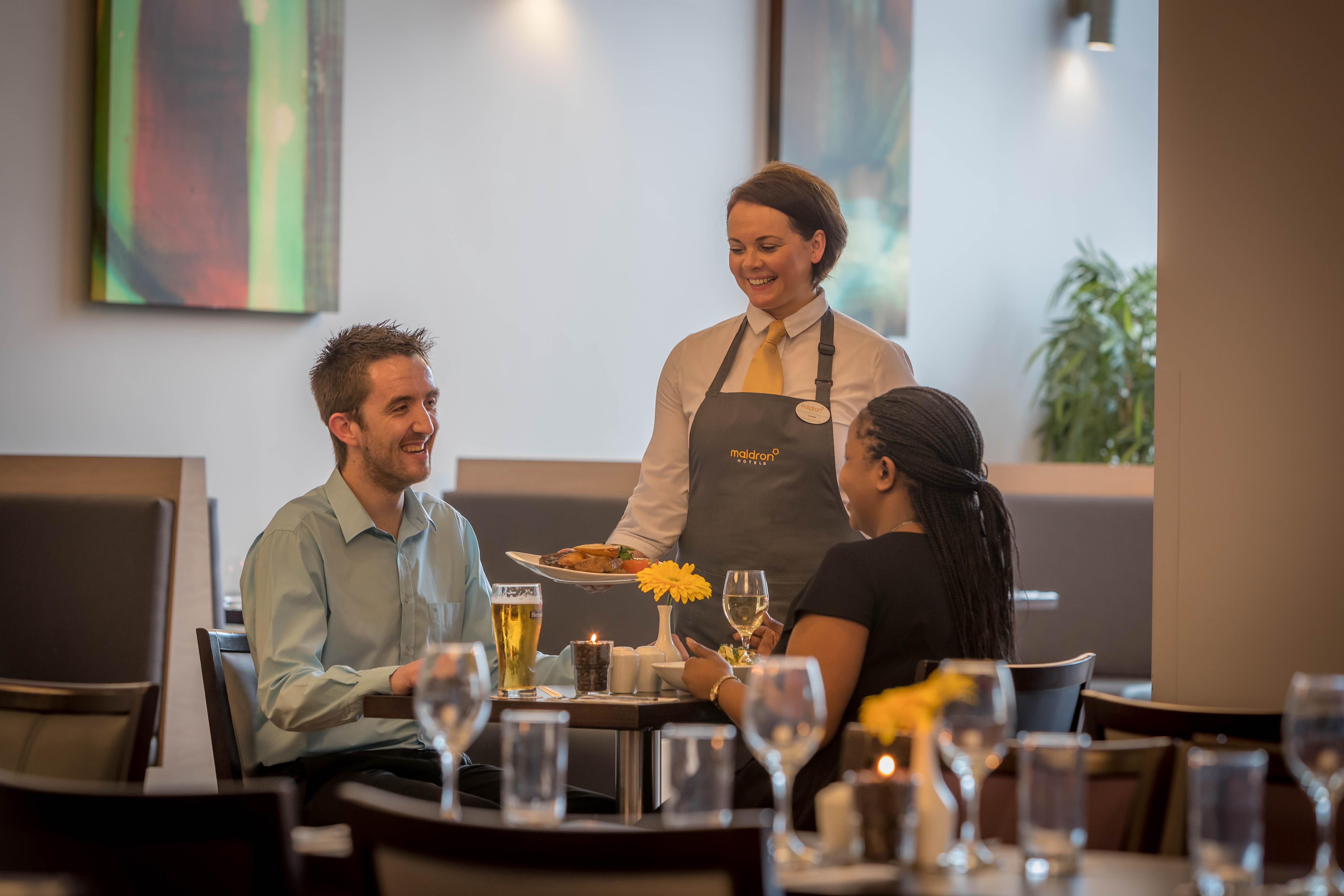 Maldron Hotel Tallaght Bagian luar foto